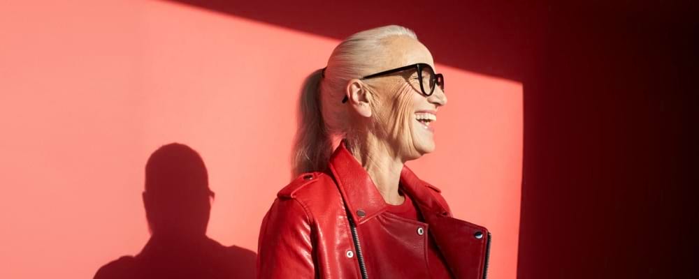 Mulher com 65 anos ou mais participa na formação gratuita Digital PRO