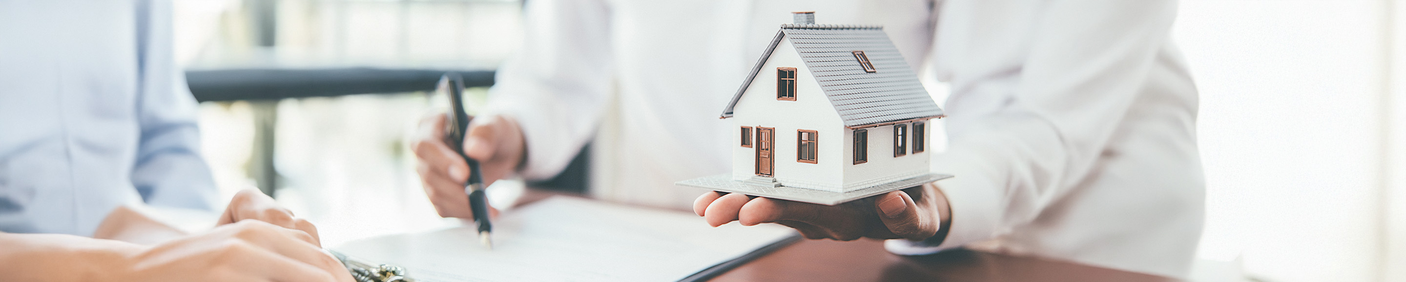 Como alterar ou atualizar contactos