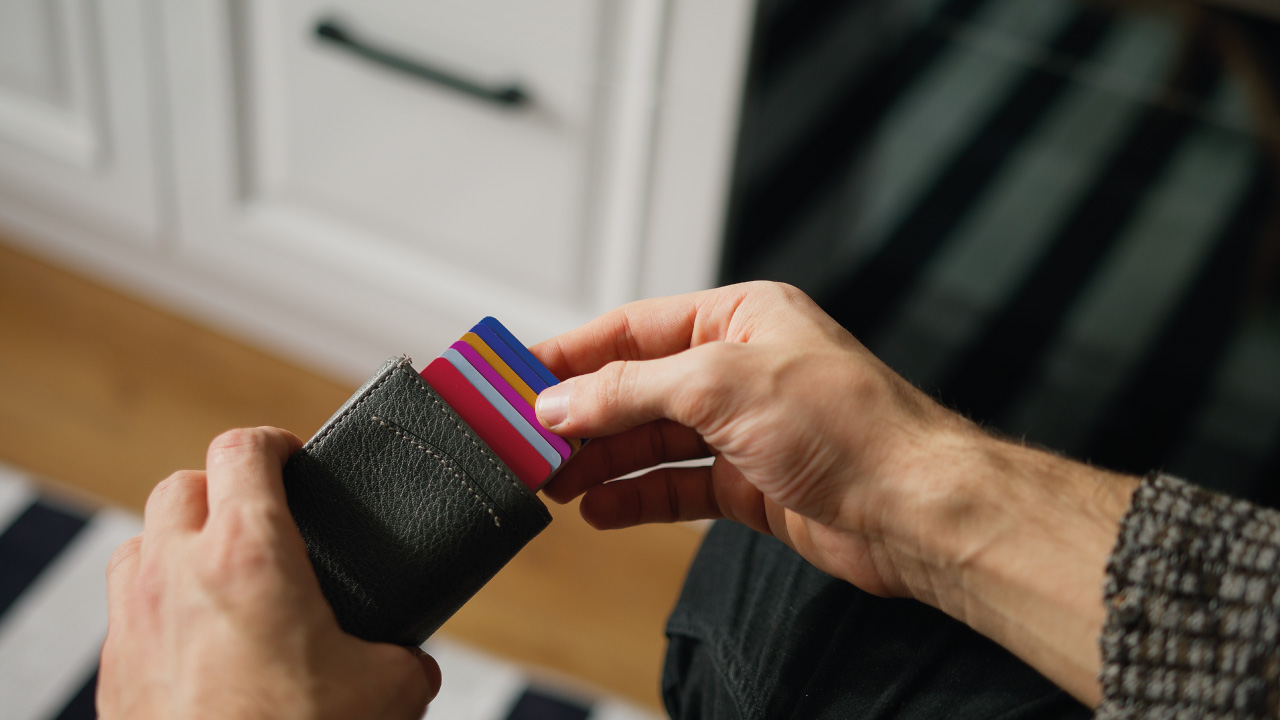 Buying Property in Portugal - Checking Wallet