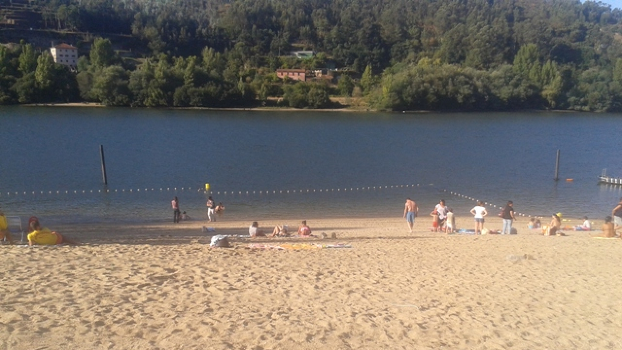 Praias fluviais crestuma porto