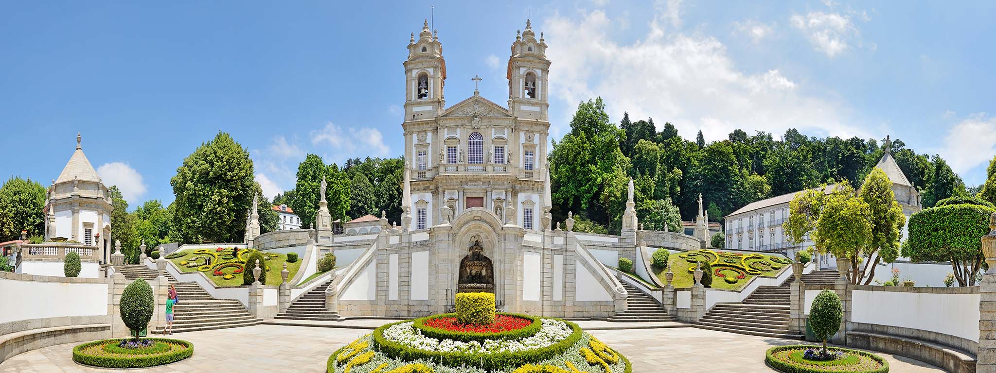 imagem de monumento português